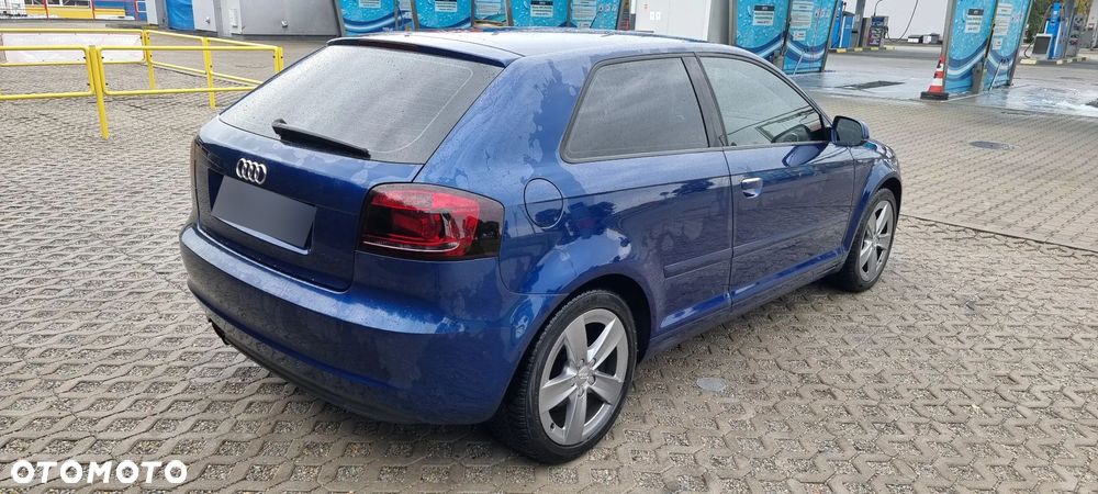 Audi A3 2011 photo 3