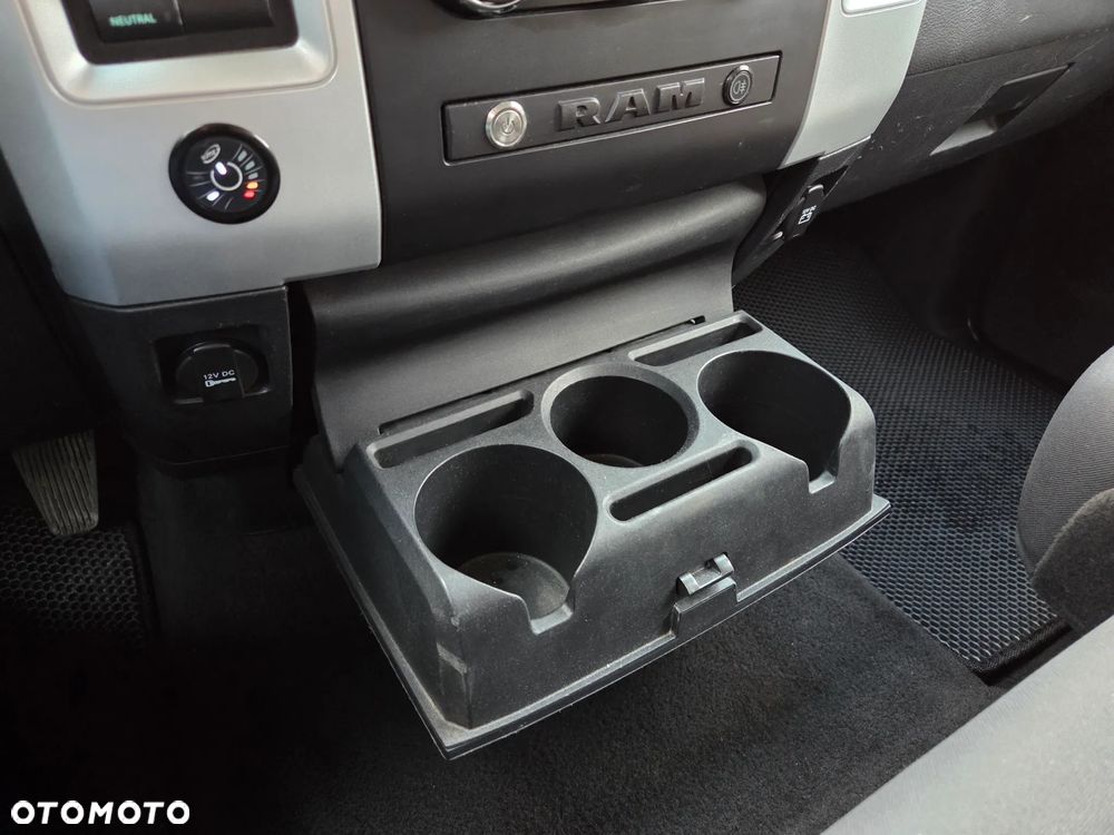 Dodge RAM 4.7 4x4 - 21