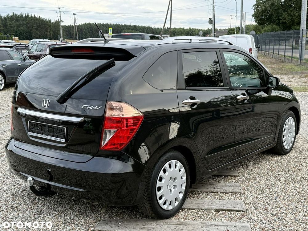 Honda FR-V - 13