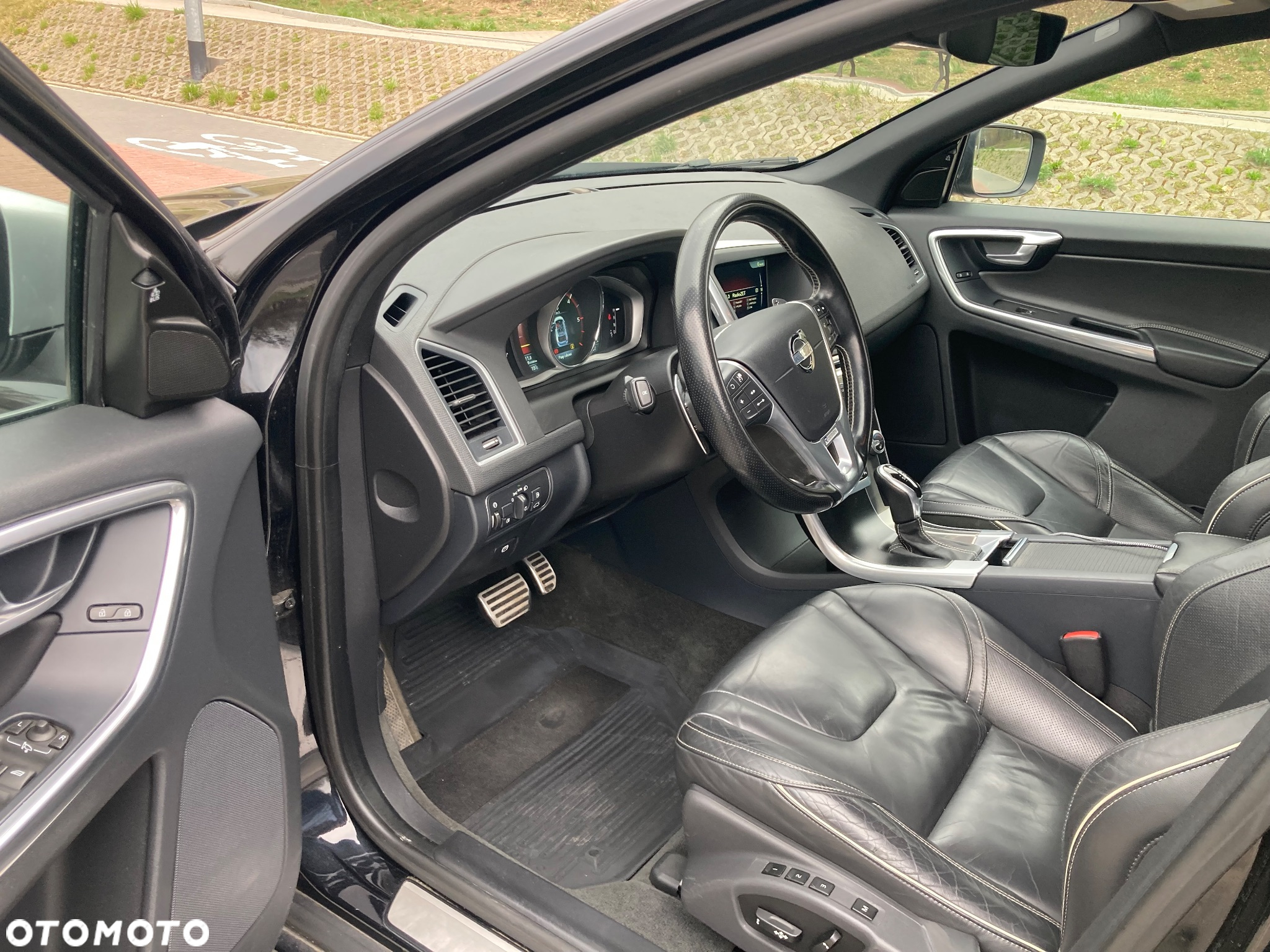 Volvo XC 60 D4 AWD Summum - 9