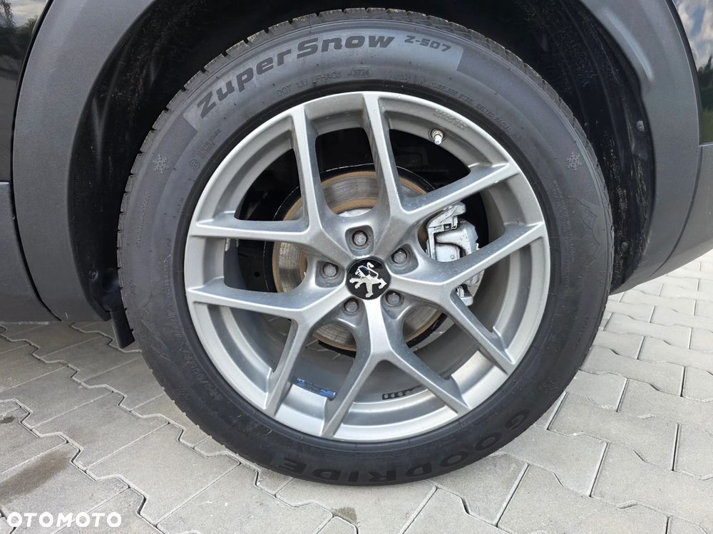 Peugeot 3008 1.6 THP Allure S&S EAT6 - 16