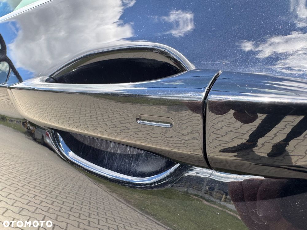 Volkswagen Passat - 35