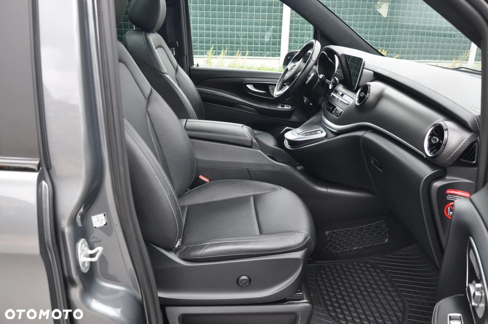Mercedes-Benz Klasa V 300 d 4-Matic Exclusive 9G-Tronic (d³ugi) - 6