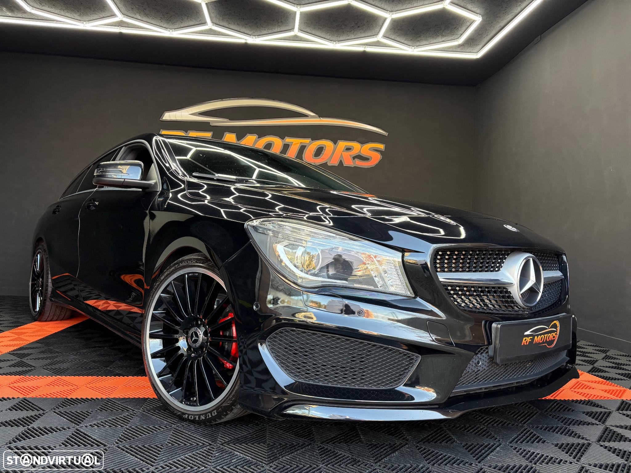 Mercedes-Benz CLA 200 d Shooting Brake AMG Line Aut. - 19