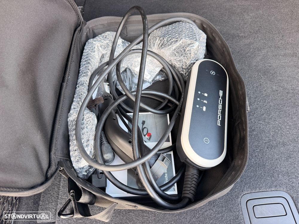Porsche Cayenne E-Hybrid - 38