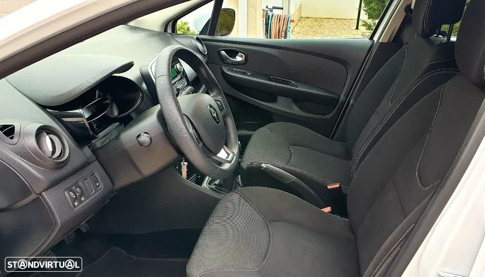 Renault Clio 0.9 TCE Limited - 11