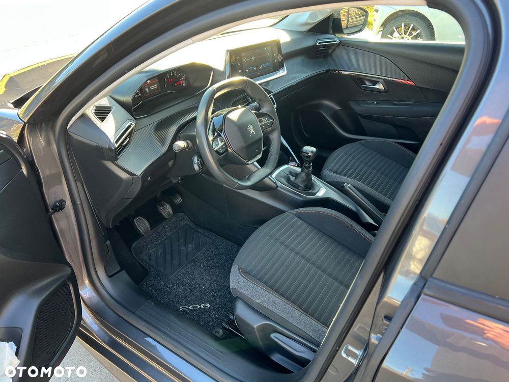 Peugeot 208 Benzin 100 Business - 9