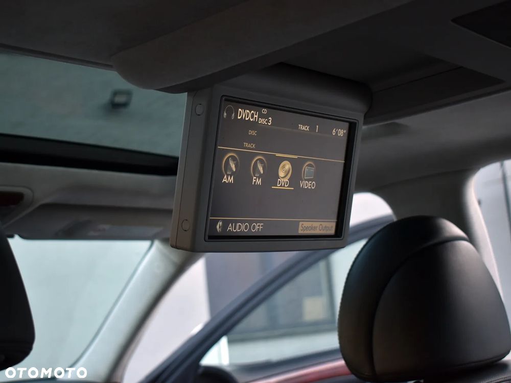 Lexus LS 600h Superior - 36