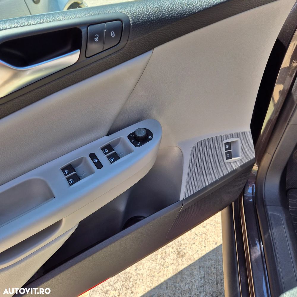 Volkswagen Passat 1.6 TDI BlueMotion Technology Comfortline - 7