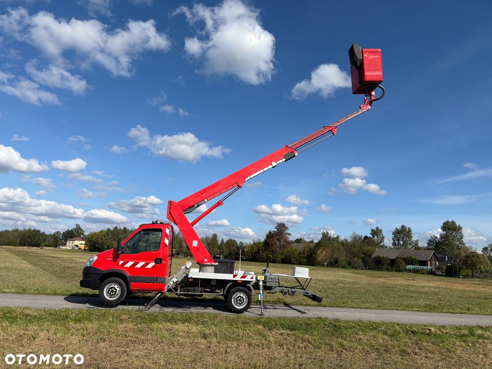 Iveco DAILY 35S11/Podnośnik koszowy/17m/Sprowadzony/Super stan - 9