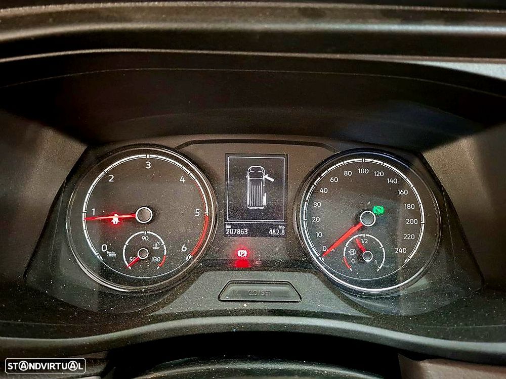 VW Transporter California T6.1 DSG Beach Tour Edition - 9