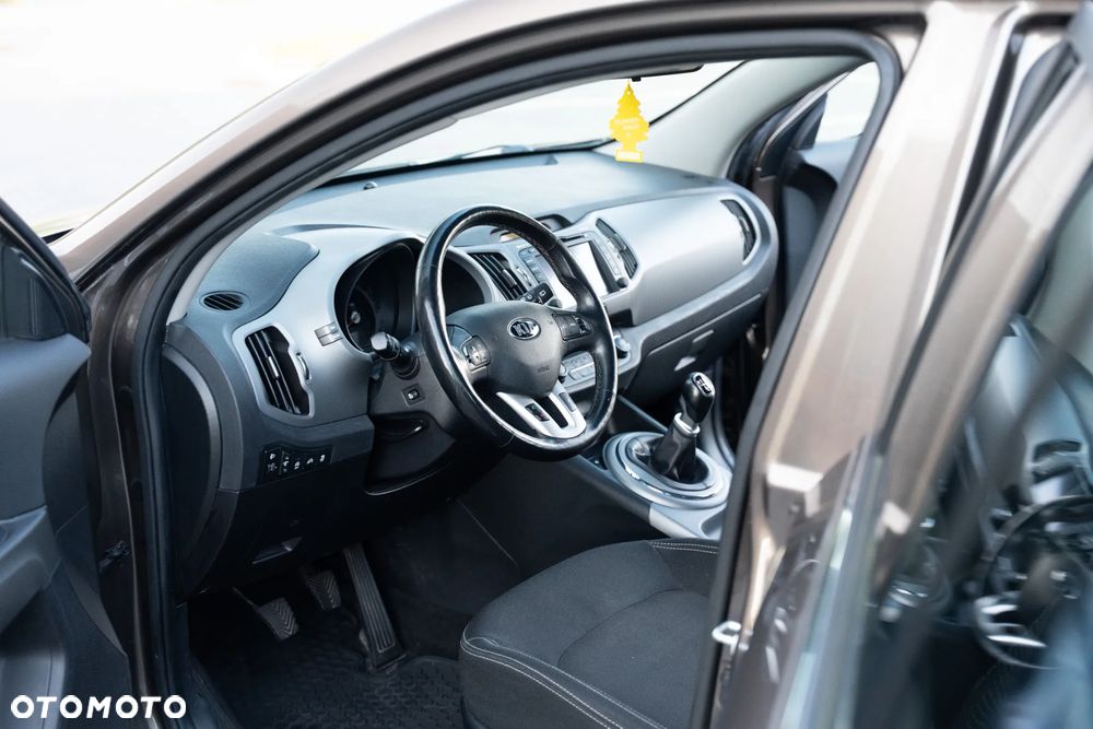 Kia Sportage 1.6 GDI Business Line L 2WD - 8