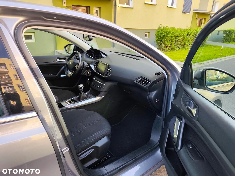 Peugeot 308 - 20