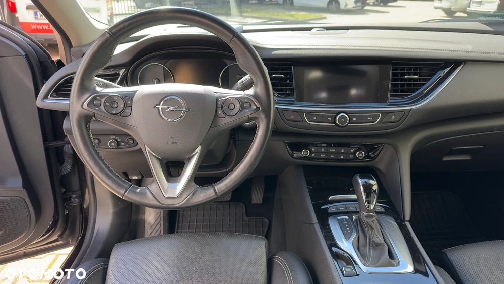 Opel Insignia 1.6 T Elite S&S - 16
