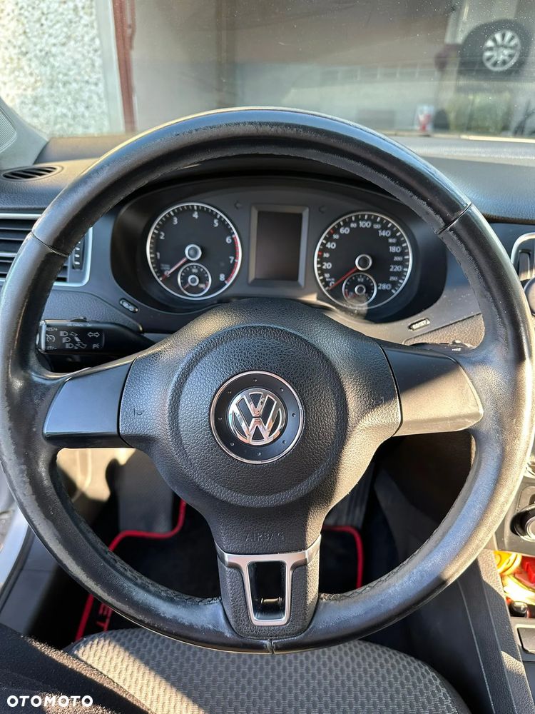 Volkswagen Jetta 1.4 TSI Comfortline - 6