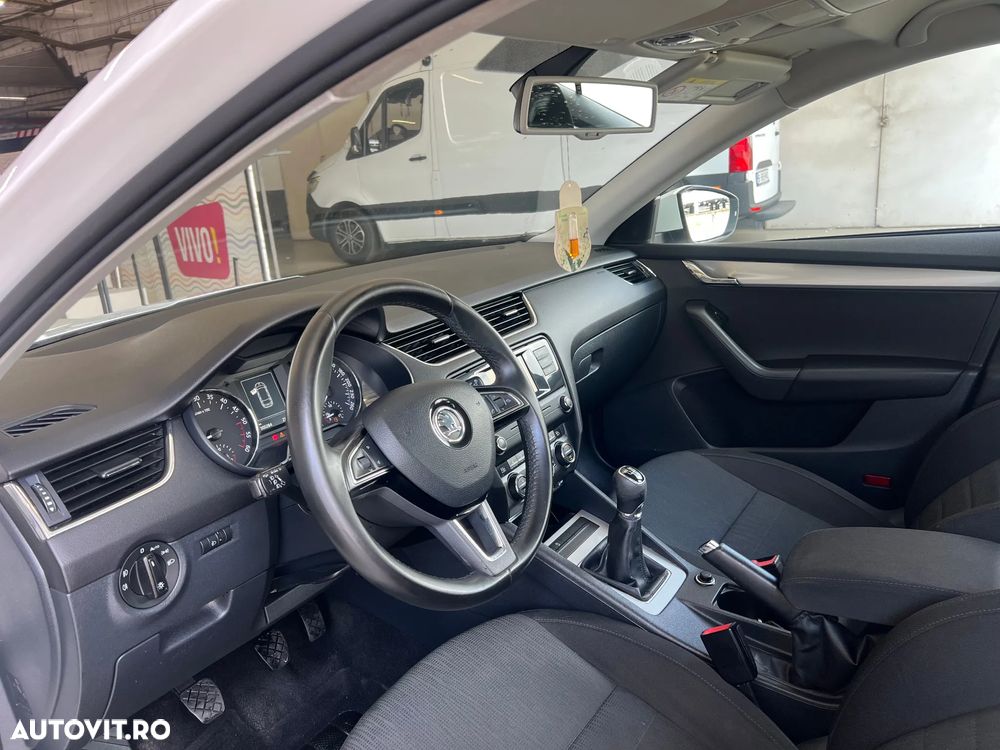 Skoda Octavia 1.6 TDI Ambition - 15