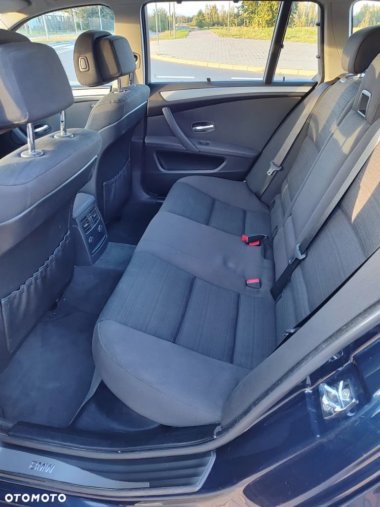 BMW Seria 5 530d Touring - 14