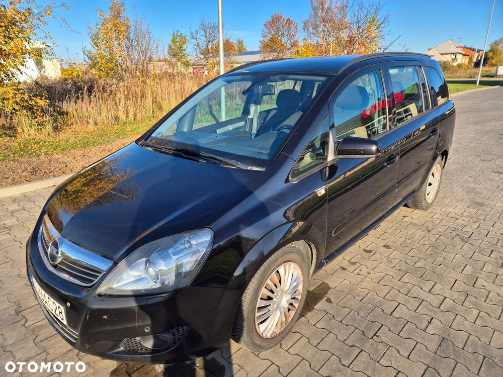 Opel Zafira - 1