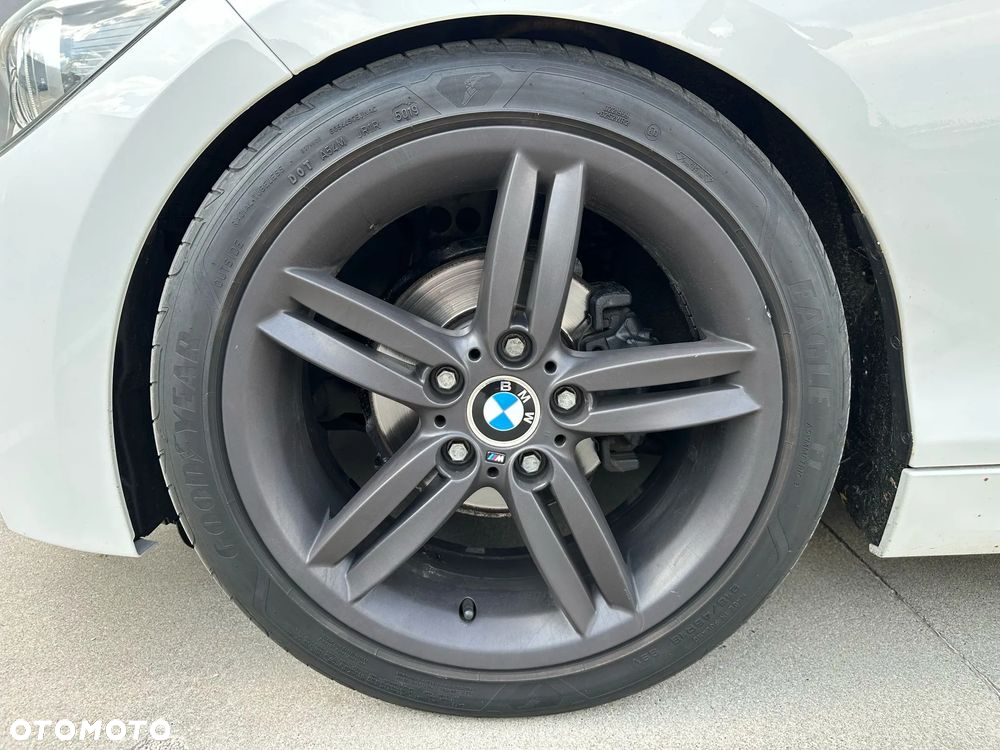 BMW Seria 1 116i Sport Line - 21