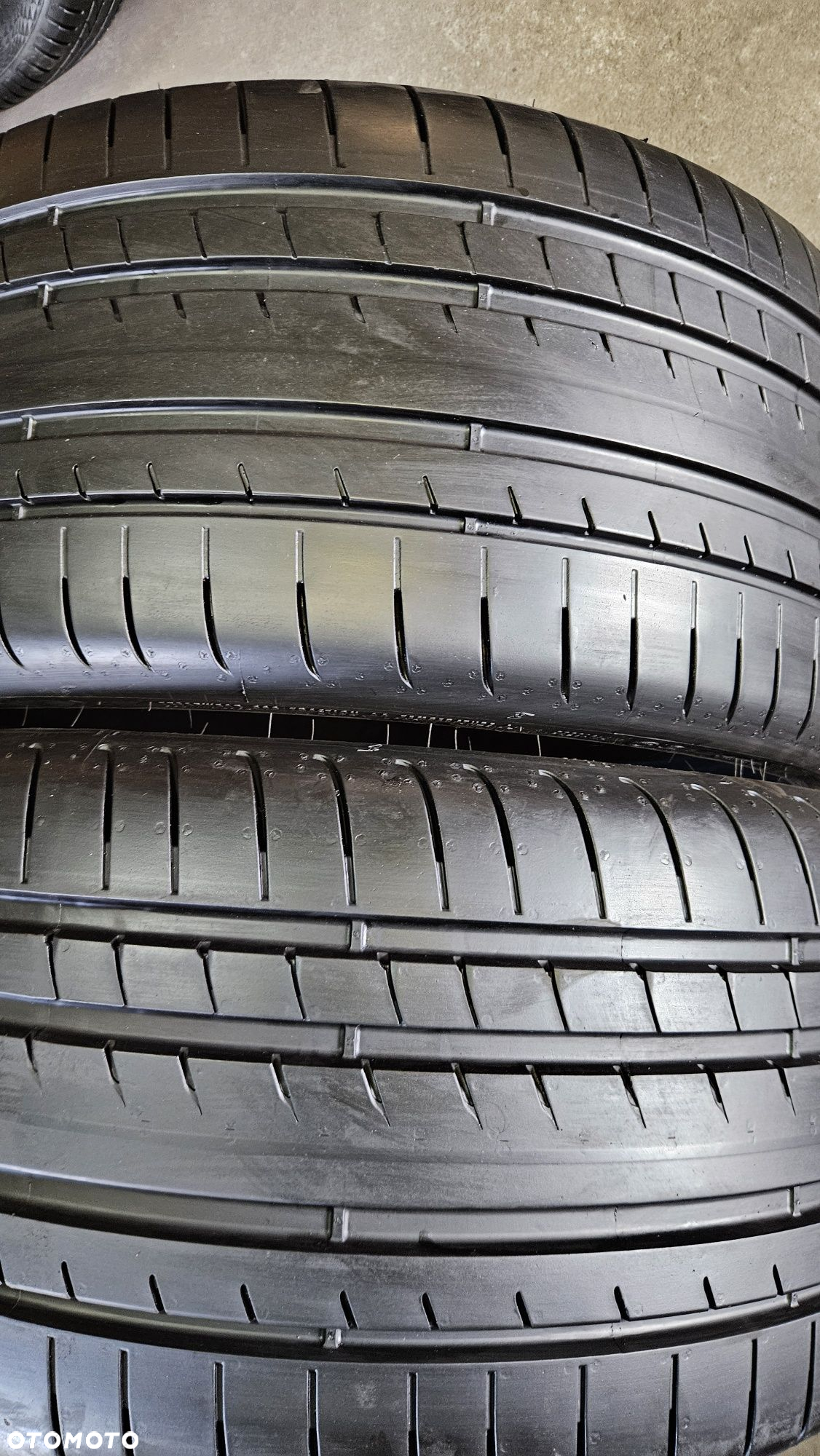 opony używane 275/30R20 Goodyear EAGLE F1 asymetric 5 RSC RUNFLAT - 3
