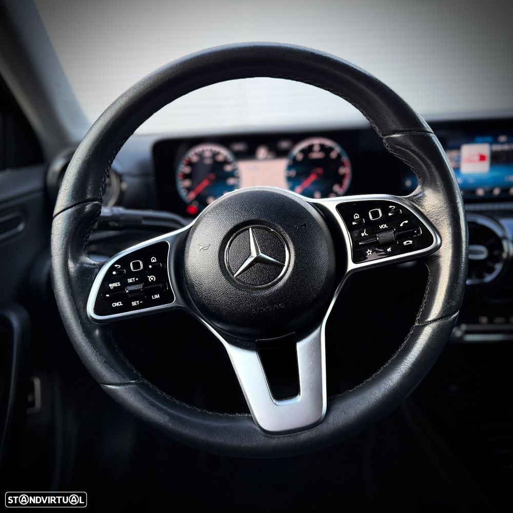 Mercedes-Benz A 180 Limousine d Style Plus Aut. - 13