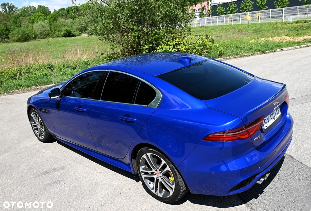 Jaguar XE - 26