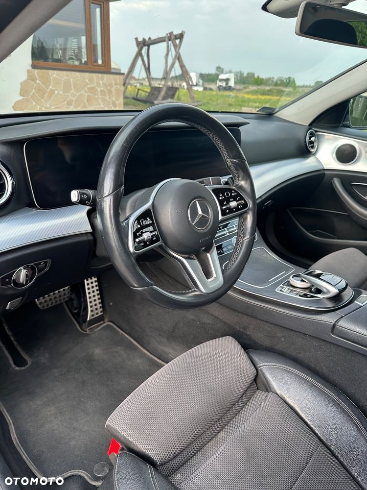Mercedes-Benz Klasa E 220 d 4-Matic Avantgarde - 16