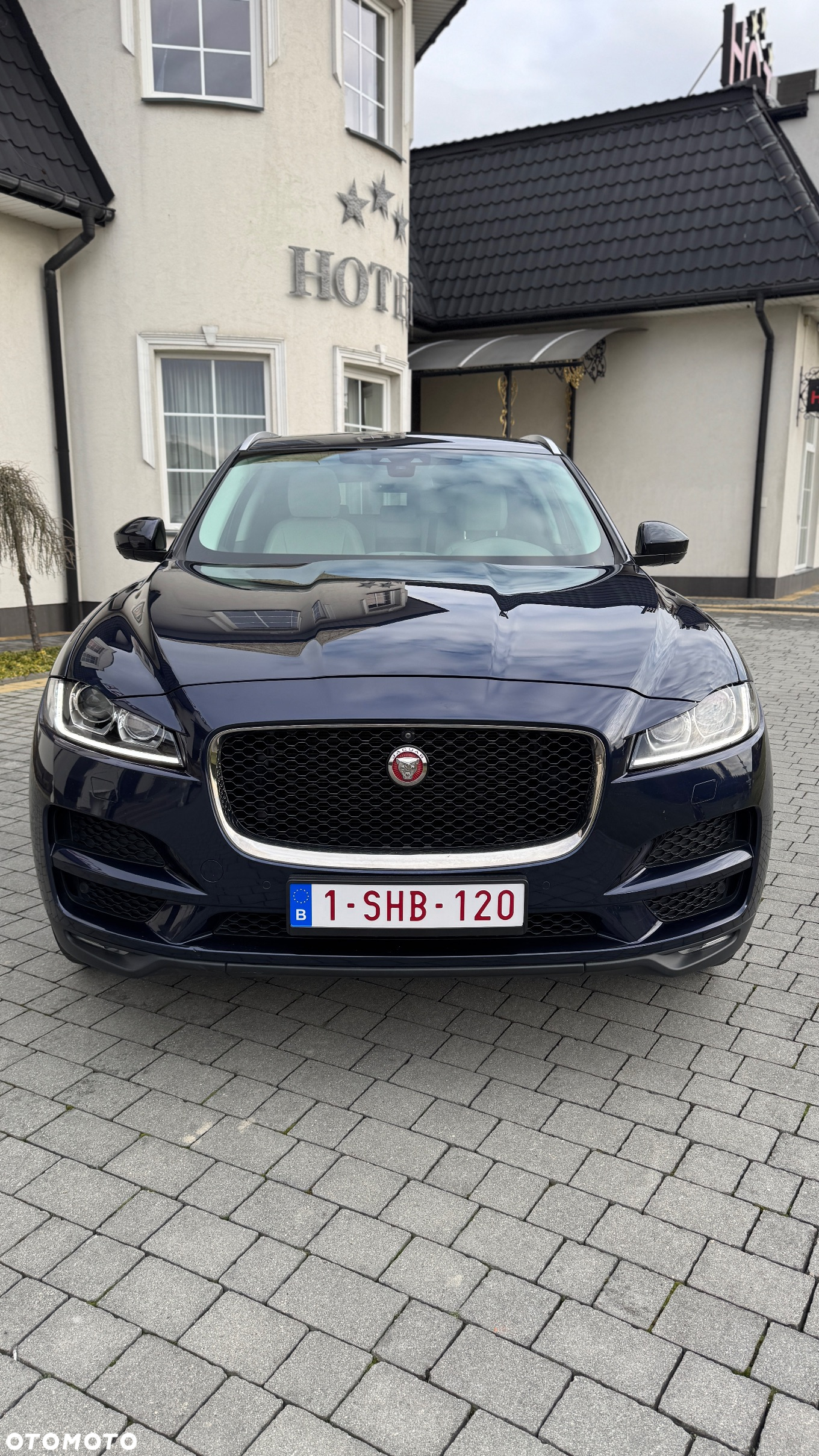 Jaguar F-Pace - 2