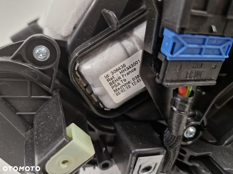 CITROEN C4 CACTUS LIFT NAGRZEWNICA OBUDOWA DMUCHAWA SILNICZKI EU 9819656680 - 9