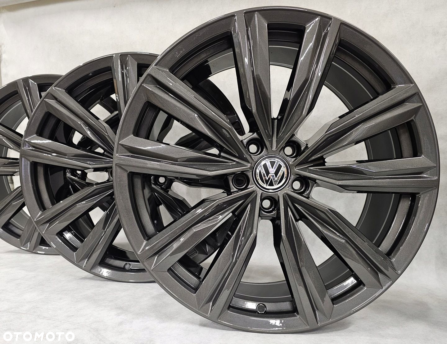 FELGI KOŁA VW TIGUAN 8x20 ET41 5NA601025H - 2