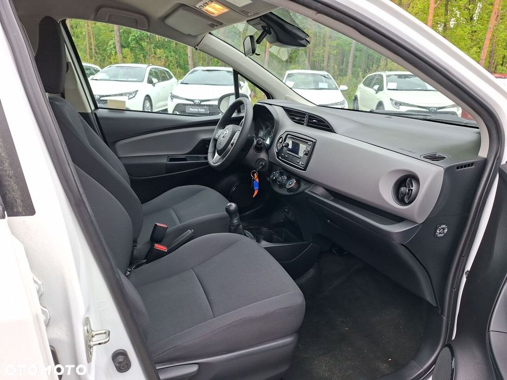 Toyota Yaris - 8