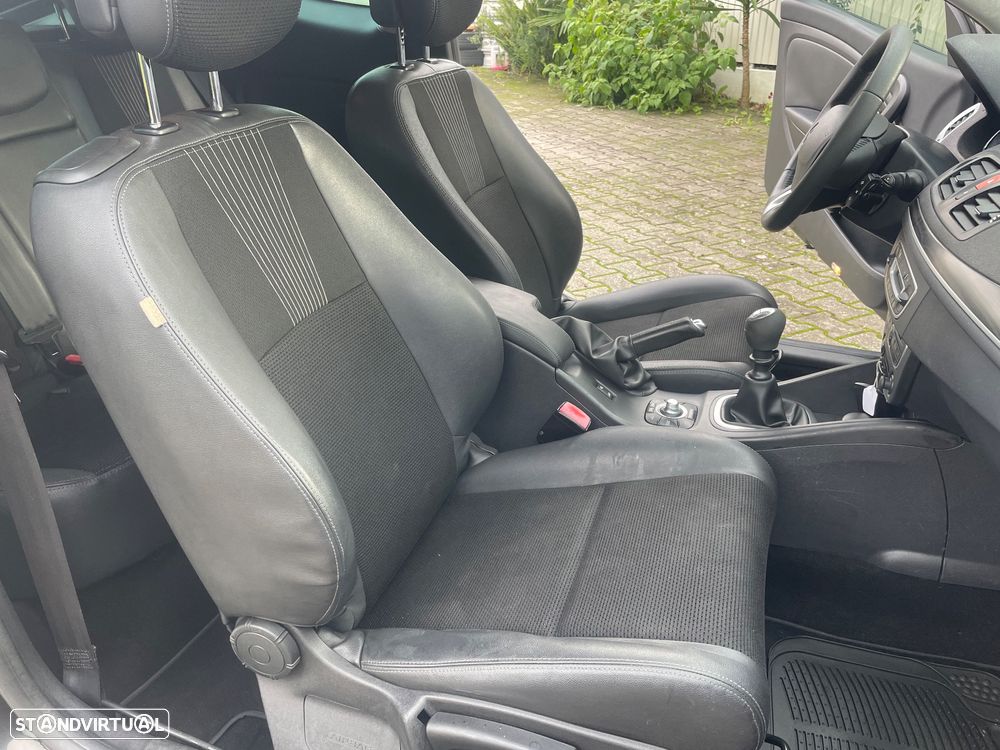 Renault Mégane Coupe - 26