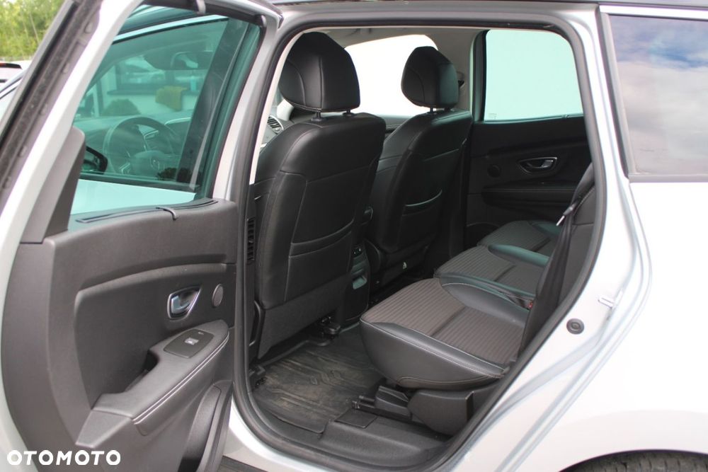 Renault Scenic - 22