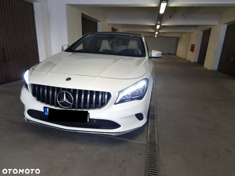 Mercedes-Benz CLA - 1