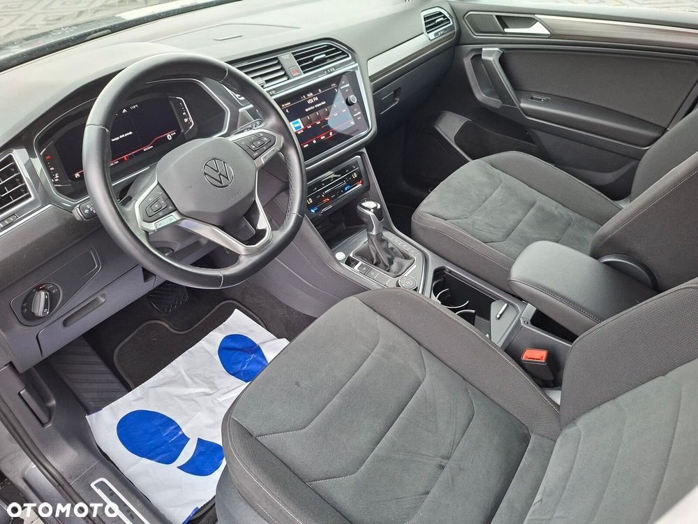 Volkswagen Tiguan Allspace - 12