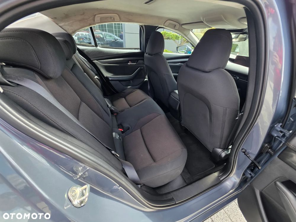 Mazda 3 2.0 mHEV Hikari - 34