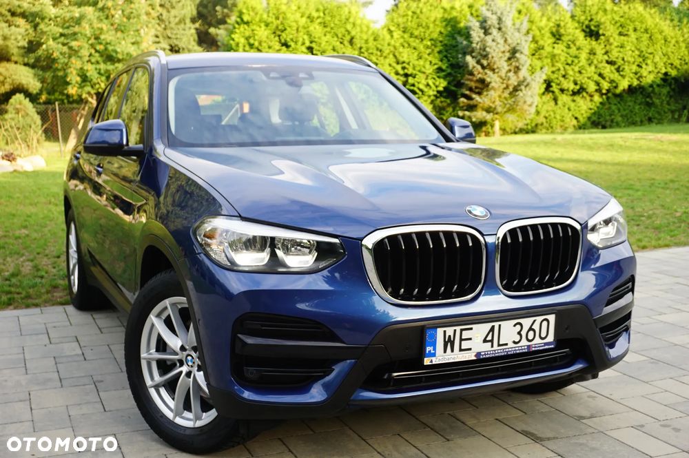 BMW X3 xDrive20i Advantage - 3