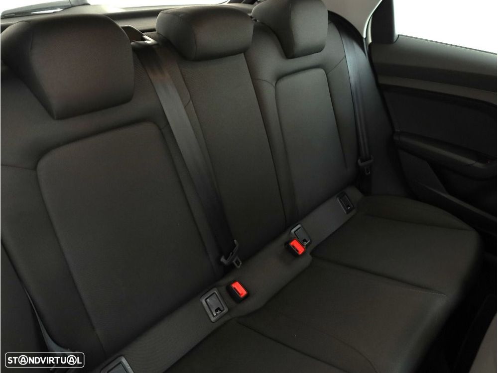 Audi A1 Sportback 25 TFSI Advanced - 15