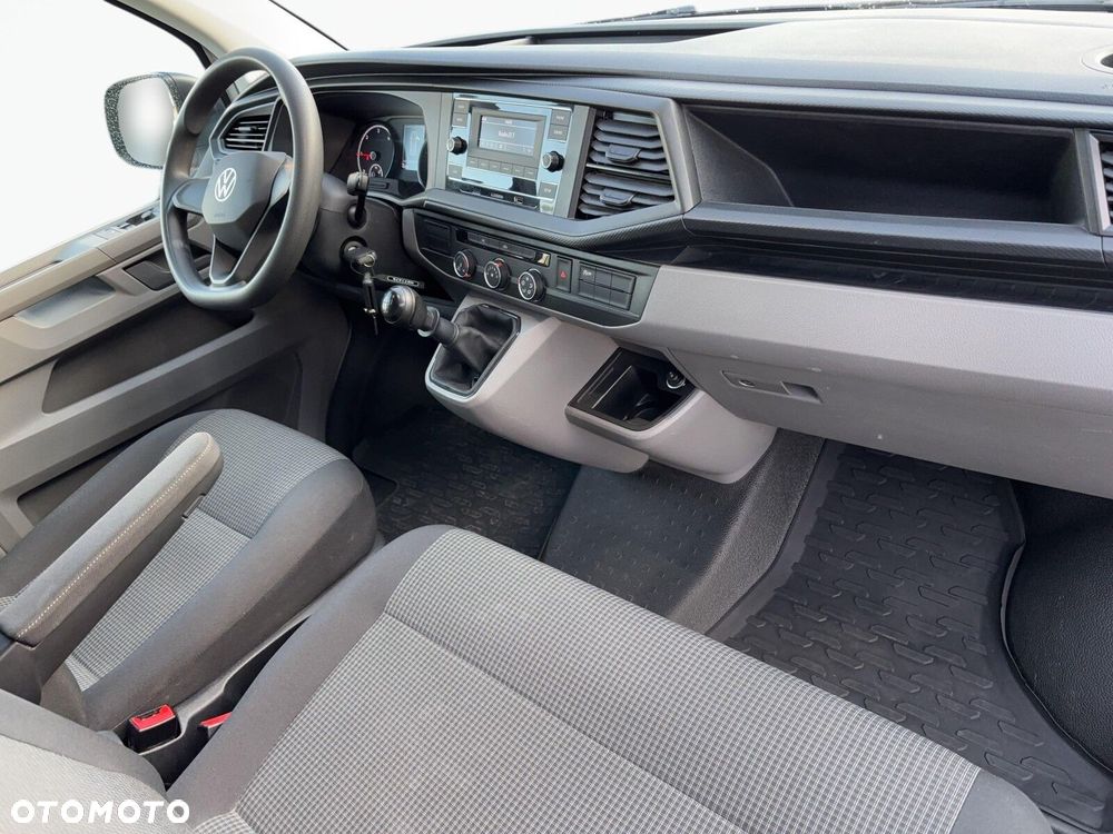 Volkswagen Transporter - 16