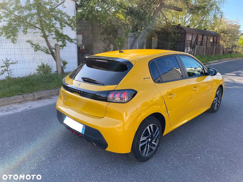 Peugeot 208 PureTech 75 Allure - 1