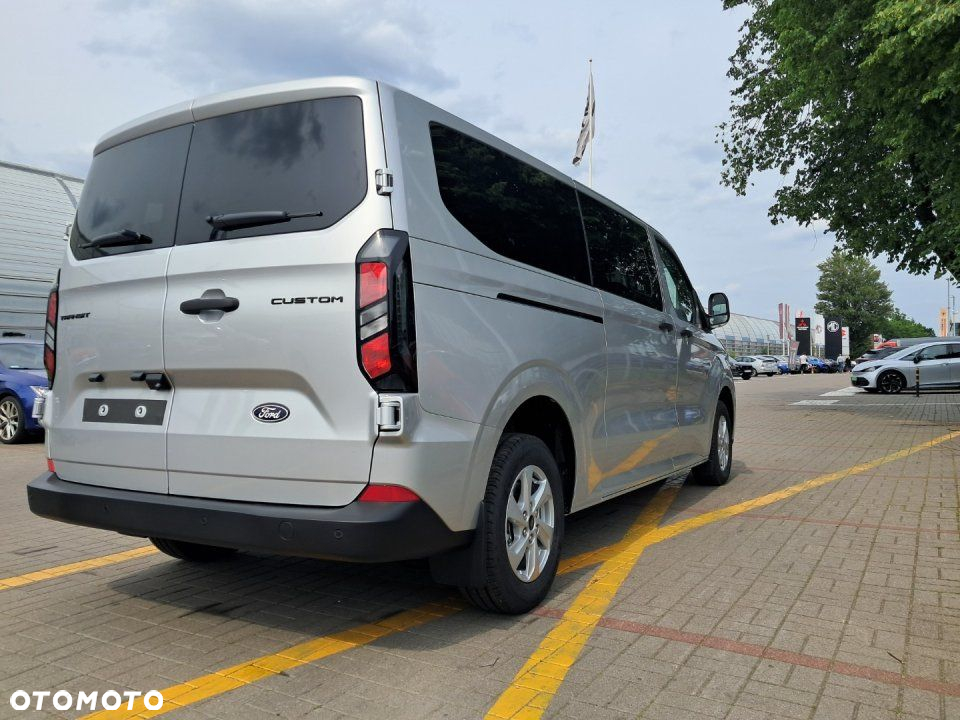 Ford Transit Custom - 5