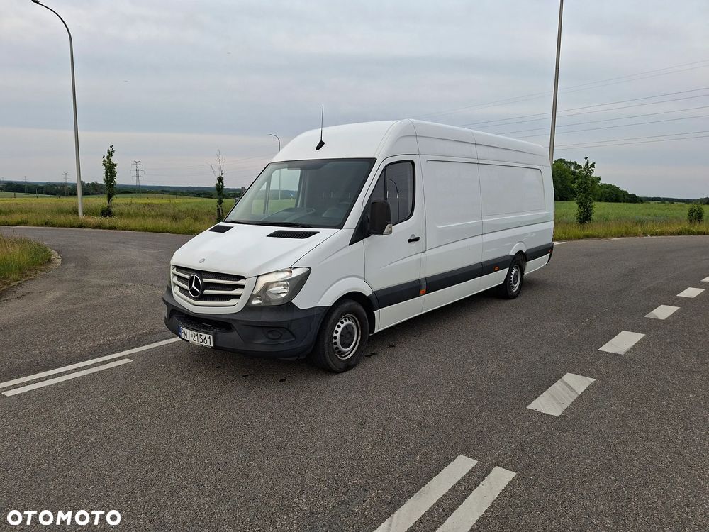 Mercedes-Benz Sprinter - 1