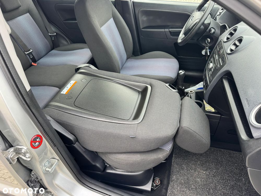 Ford Fusion 1.6 Elegance - 30