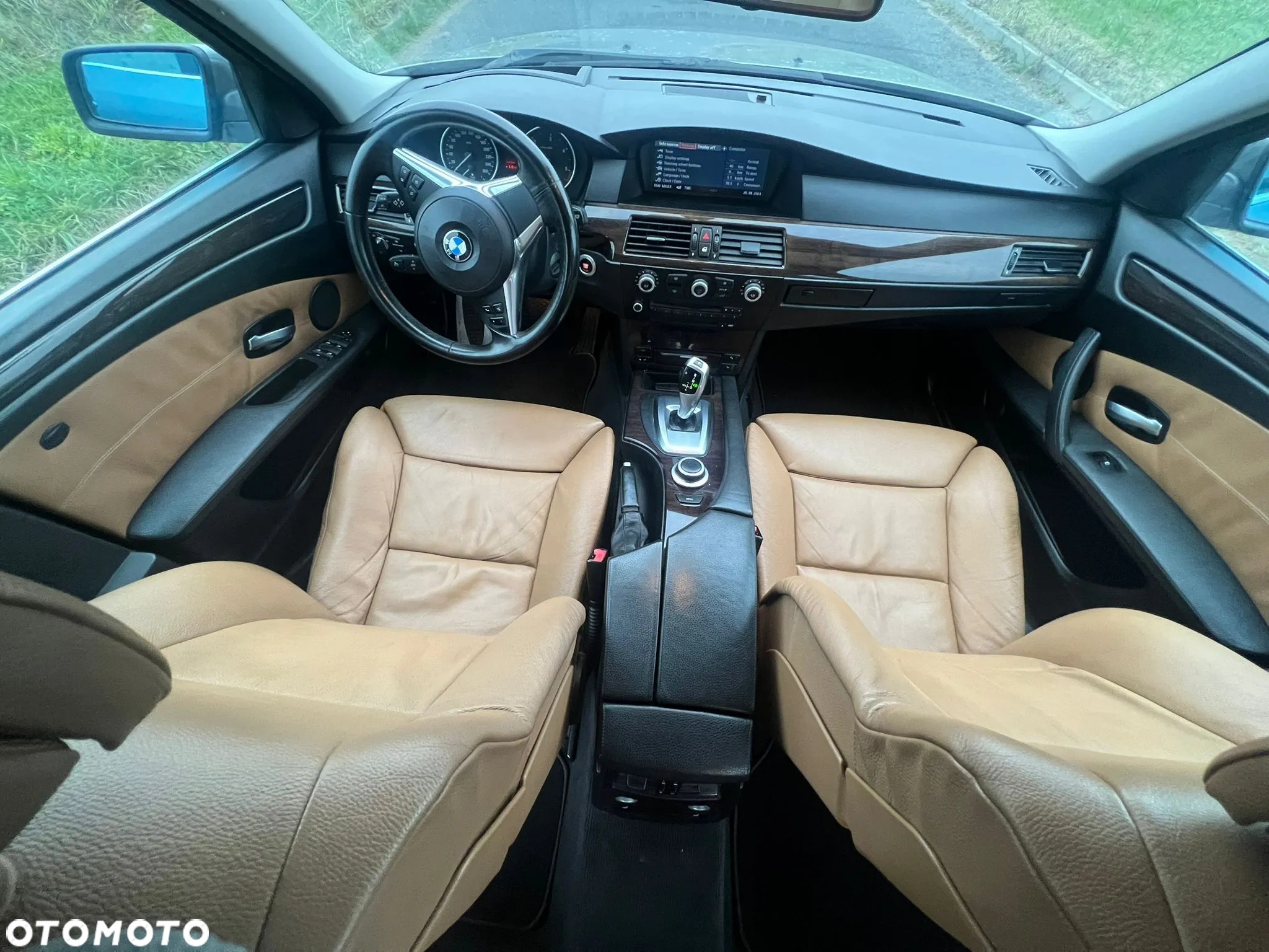 BMW Seria 5 535d Touring - 28