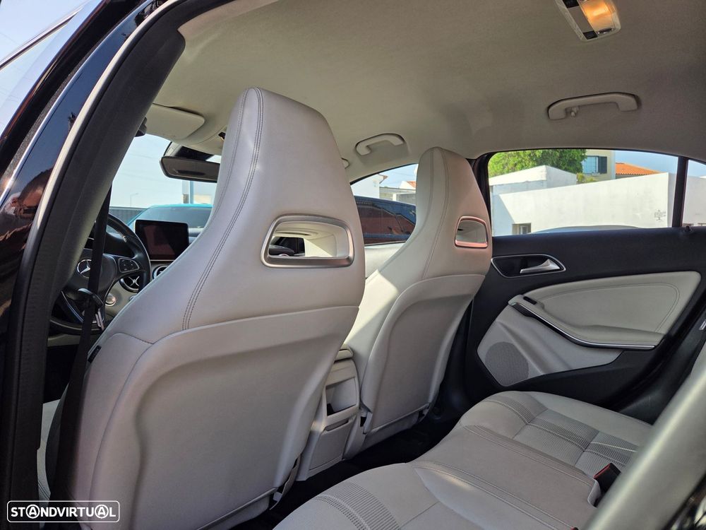 Mercedes-Benz A 180 d Style - 32