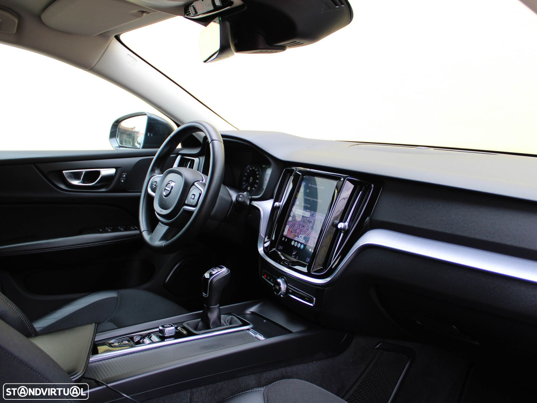 Volvo V60 2.0 D3 Momentum - 55