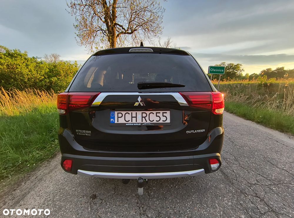 Mitsubishi Outlander 2.0 2WD Edition 100 - 9