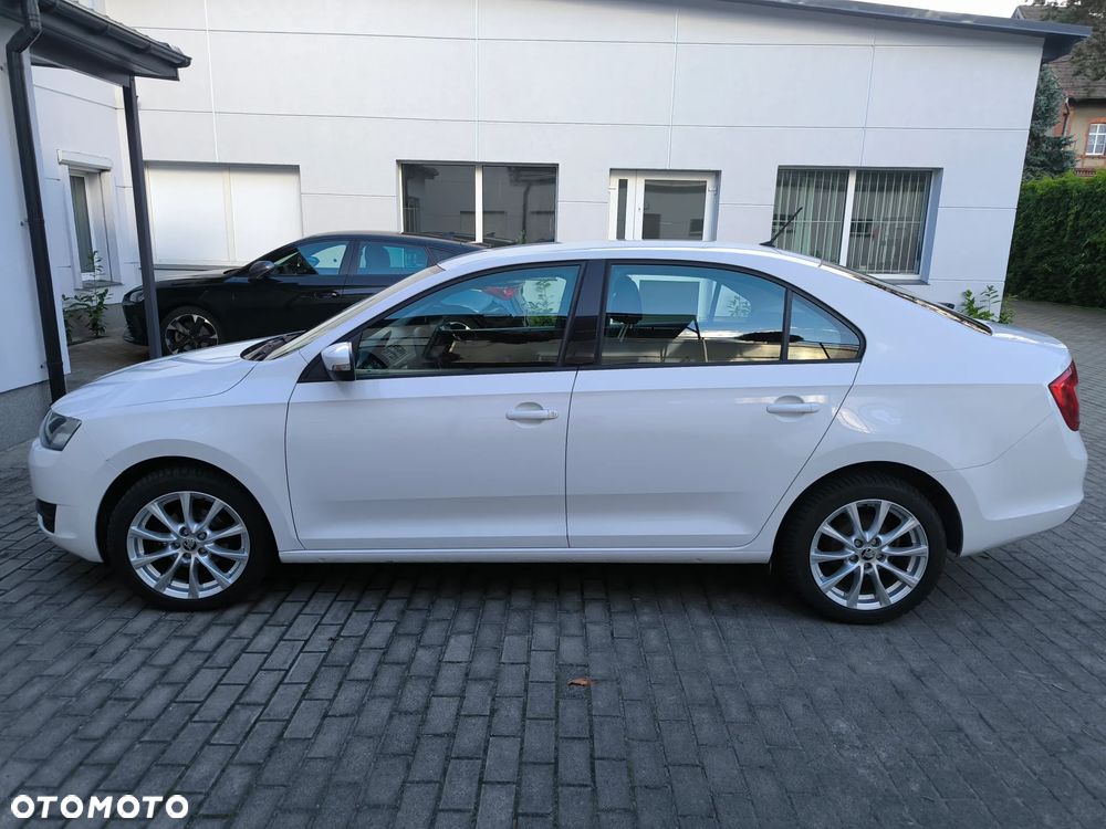 Skoda RAPID 1.2 TSI Ambition - 6