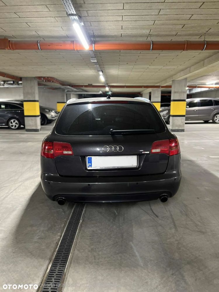 Audi A6 - 4