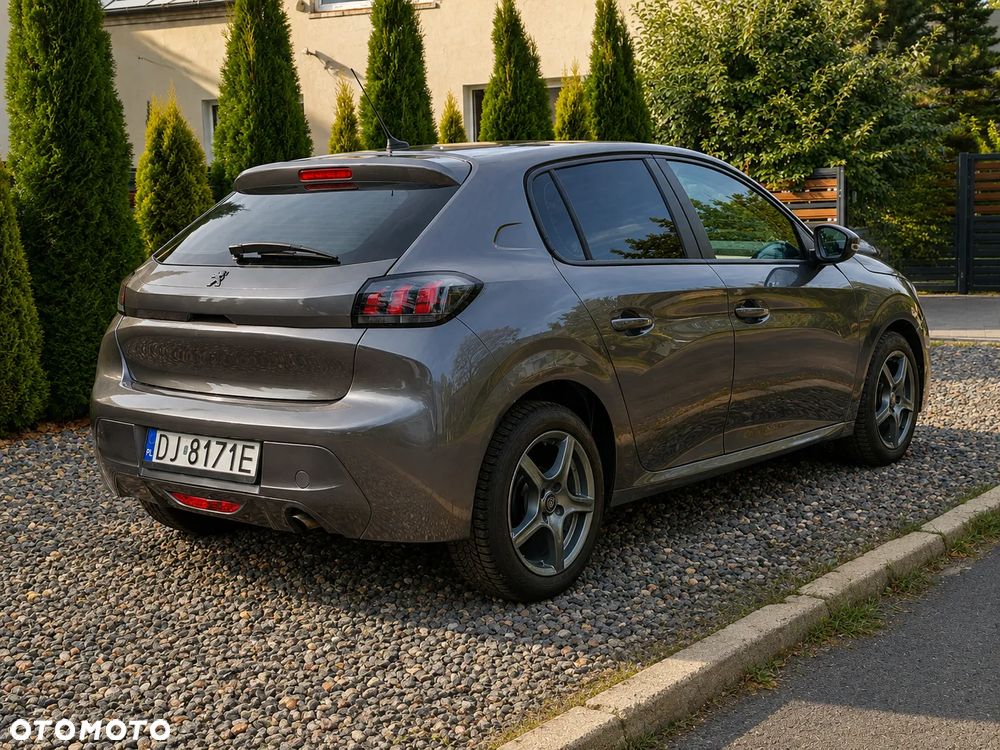 Peugeot 208 PureTech 75 Like - 4